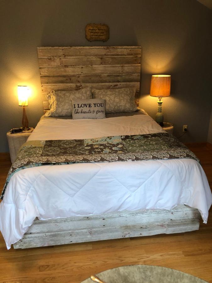 Bed And Breakfast Suite At The Wooded Retreat Pine City Екстериор снимка