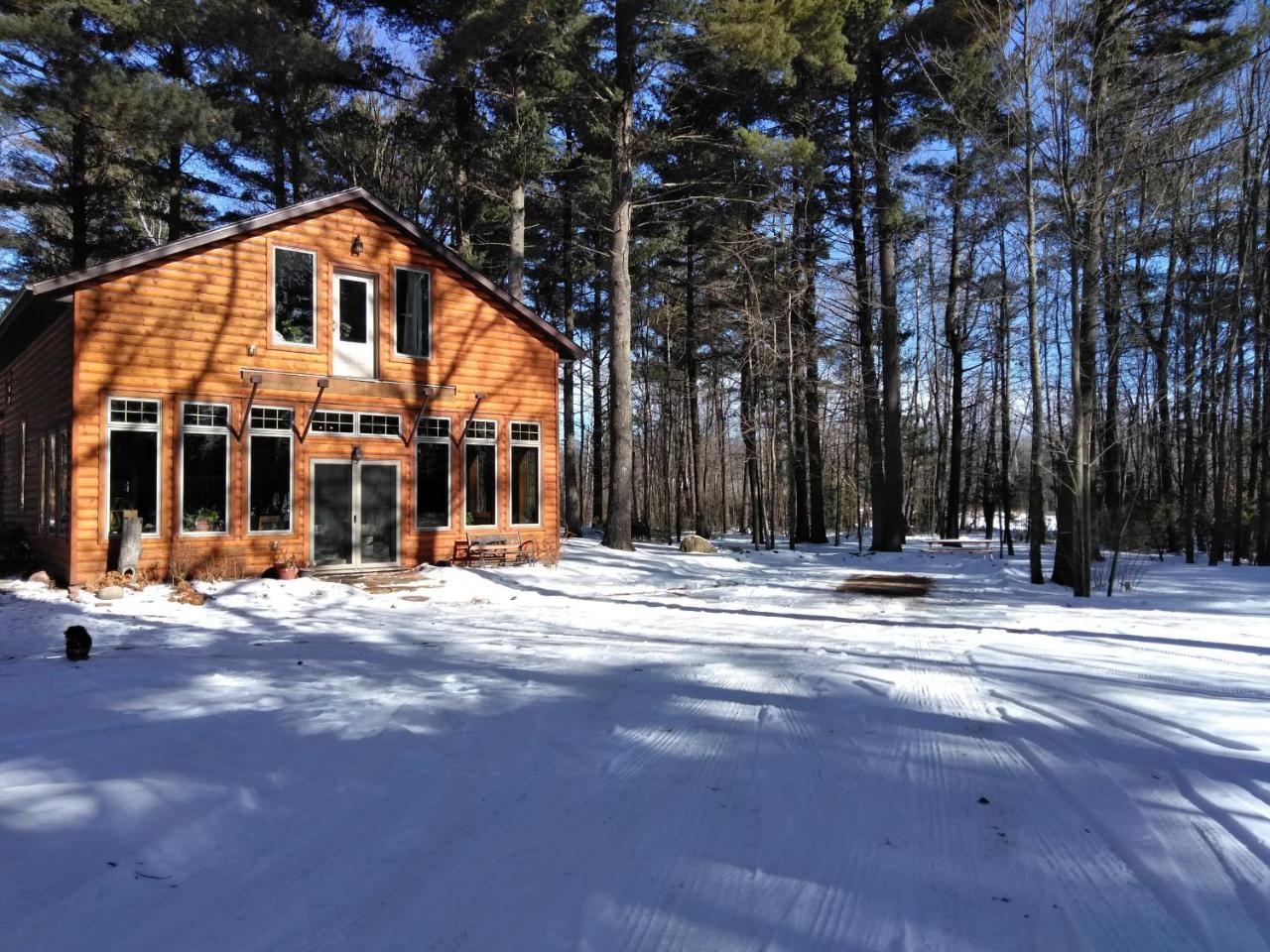 Bed And Breakfast Suite At The Wooded Retreat Pine City Екстериор снимка