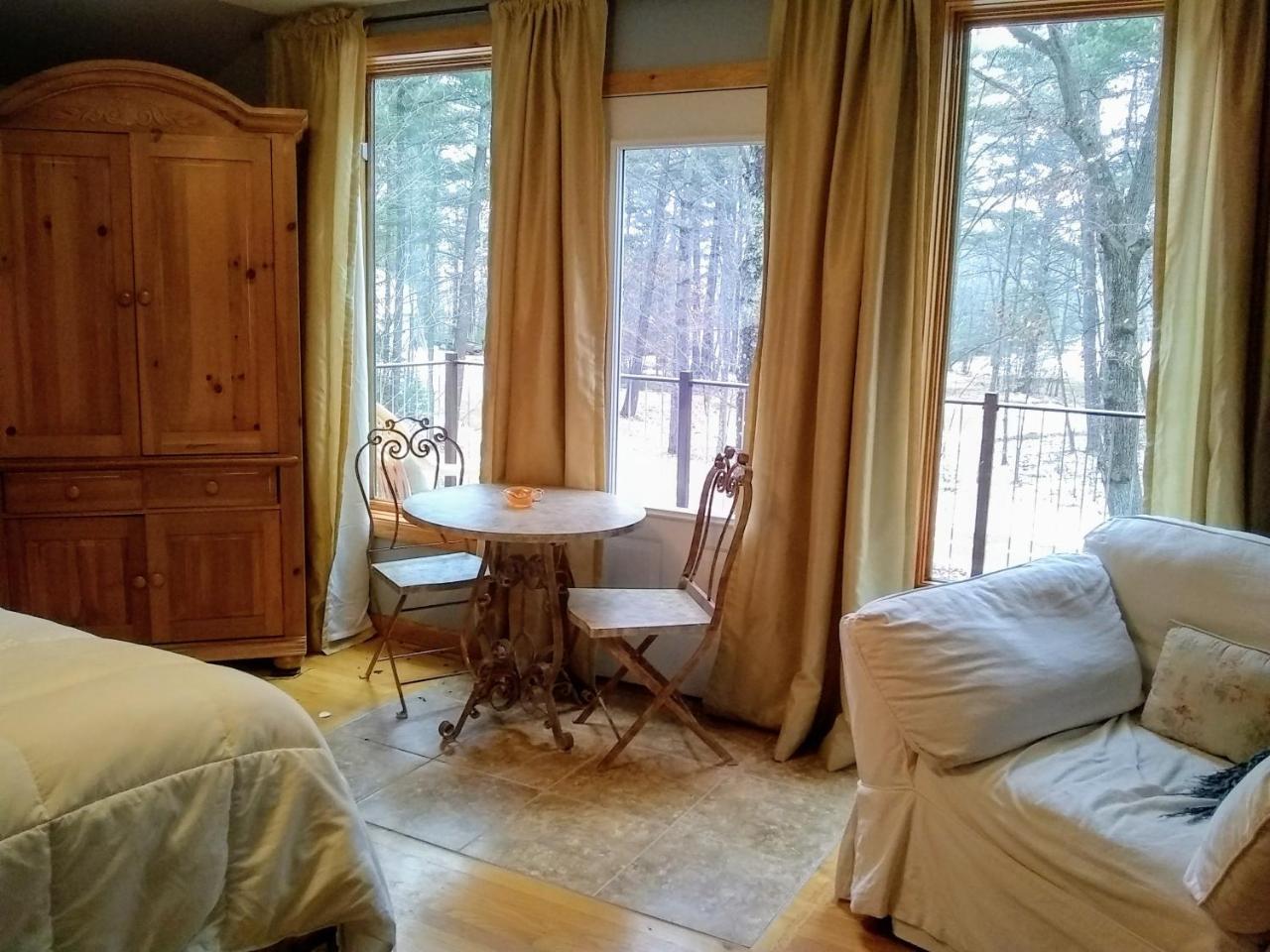 Bed And Breakfast Suite At The Wooded Retreat Pine City Екстериор снимка